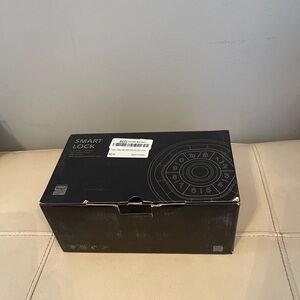 Smart Lock With Fingerprint, Key Access, Code And Remote Open access